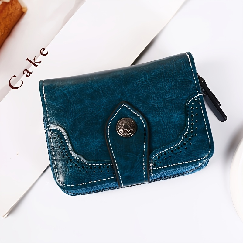 Image of Retro Oil Wax Short Wallet Women's Bi-fold Korean Style Multi-card Slot Ultra-thin Style Card Case Coin Purse