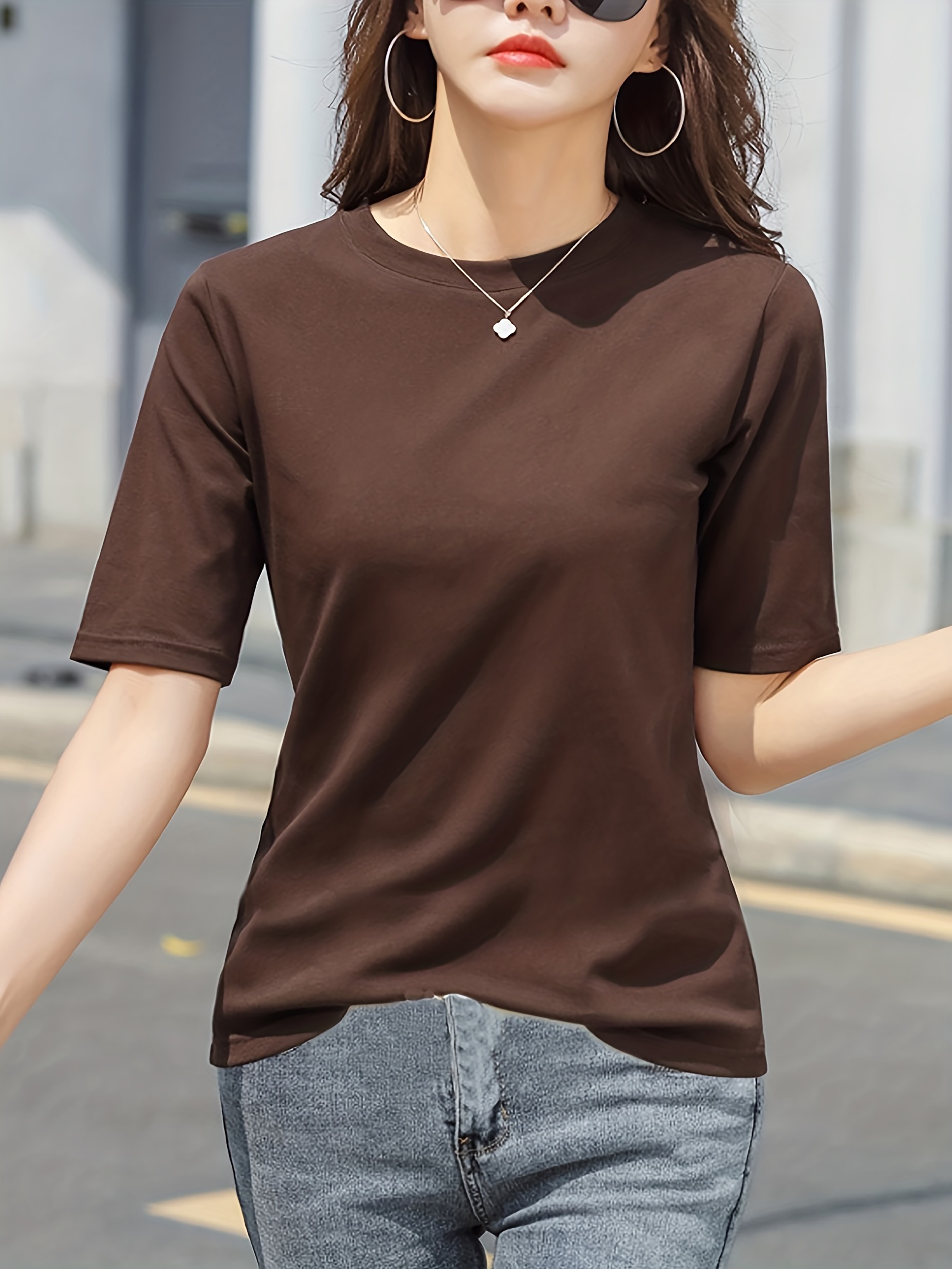Women'S Elegant Solid Color Crew Neck T-Shirt, Short Sleeve Casual Summer Top, Lightweight Polyester Fabric, Regular Length, No Stretch, for Casual Attire