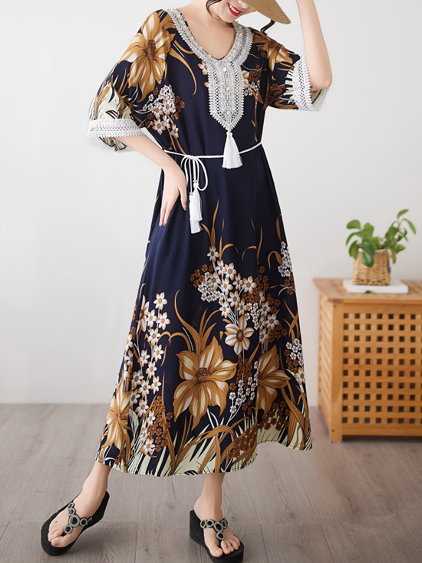 sleeveless lace skater dress Amazing Lace Sleeveless Skater Dress main image 1