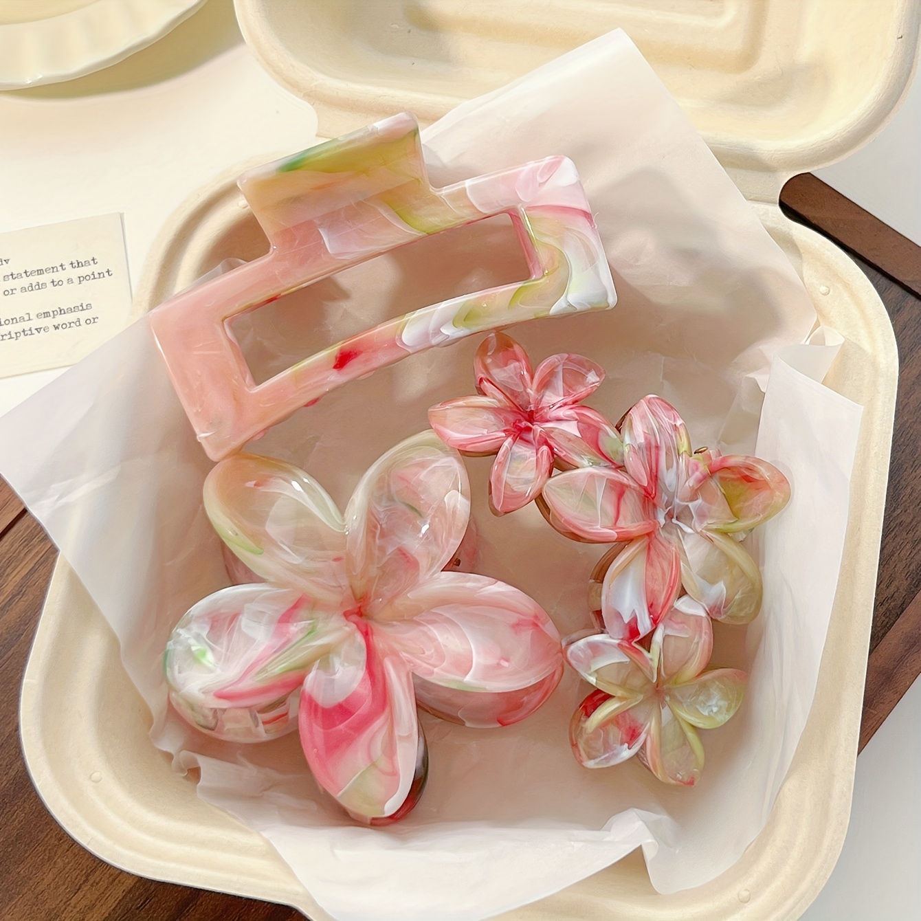 E-shop 3-teiliges Set Bohemian-Stil Haarspangen mit Blumenmuster, für Frauenurlaub am Strand und Reisen
