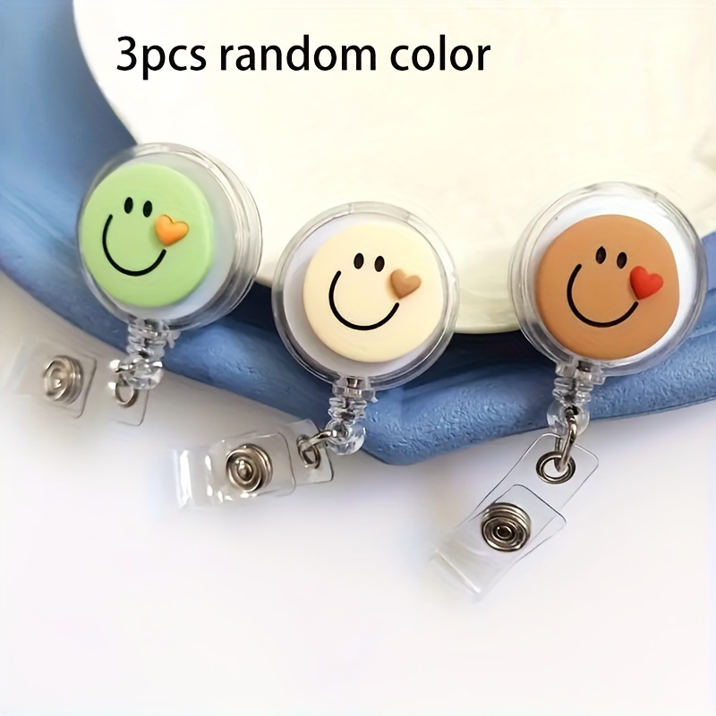 3pcs Colored Cute Smiling Nurse Badges With Easy To Pull And Retractable Cartoon Employee Work Id Badges