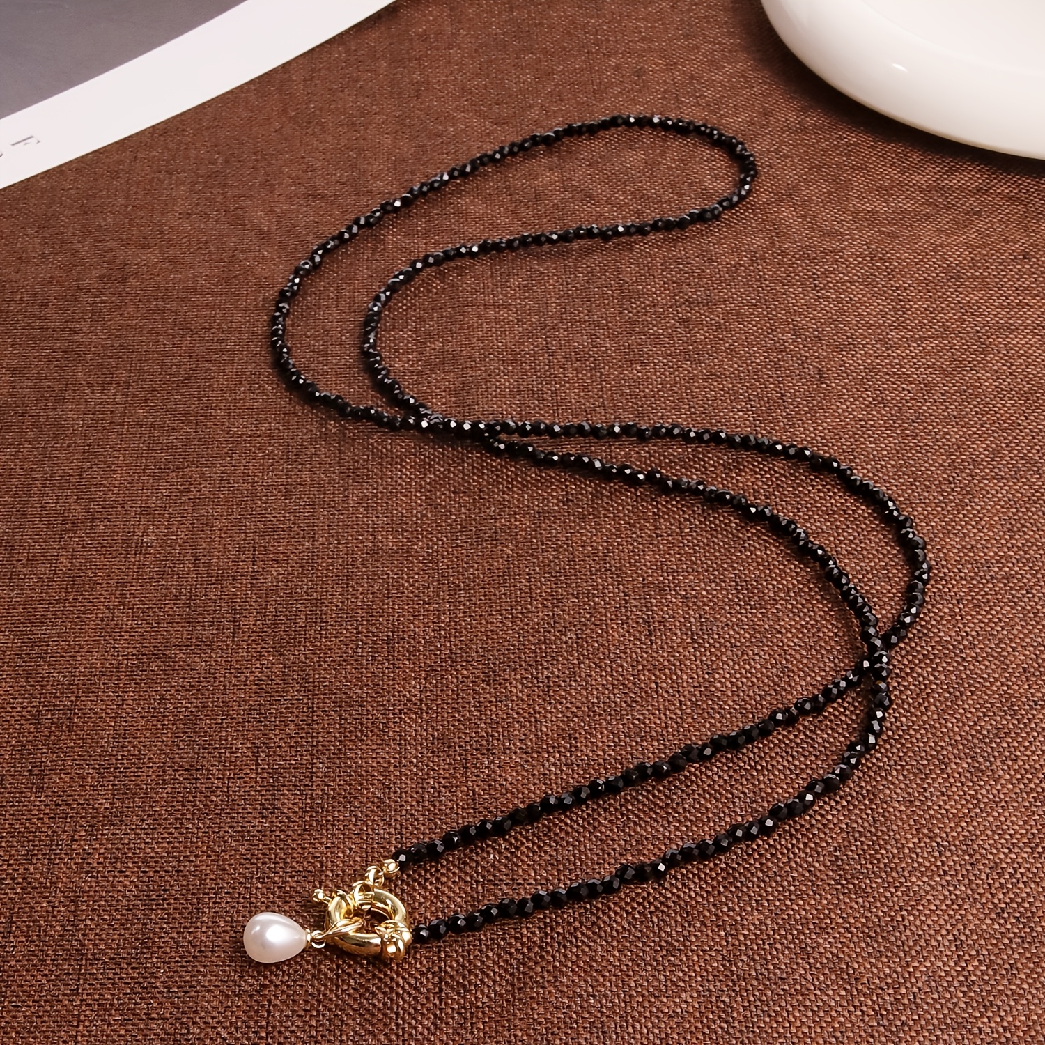 E-shop Elegante mittel-lange Halskette aus Naturstein 80 cm mit facettiertem - schwarzem Achat-Anhänger, ideales tägliches Geschenk für Sie