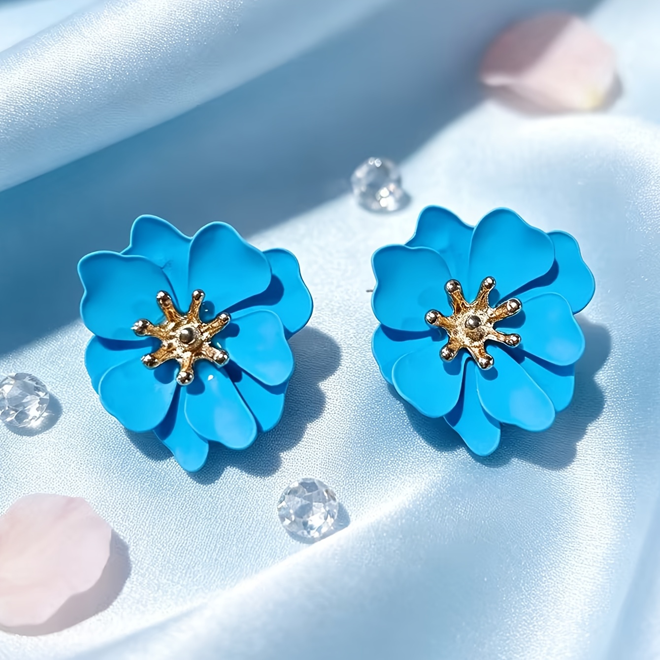Image of 1 Pair Elegant Sweet Pastoral Style Floral Stud Earrings Women's Holiday Birthday Date Prom Banquet Wedding Party Vacation Shopping Additions