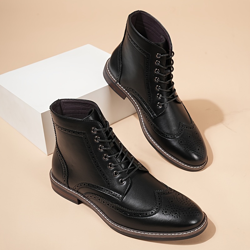 Image of Men's Lace-up Boots, Mid-calf And High Boots, Wingtip Design, Brogue Pattern, Oxford And Derby Shoes, Black And Brown Boots, Vintage British , Comfortable And Durable, Suitable For