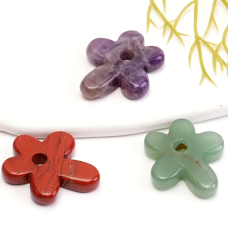 4pcs Natural Stone Hand-Carved Flower Pendants for Jewellery Making