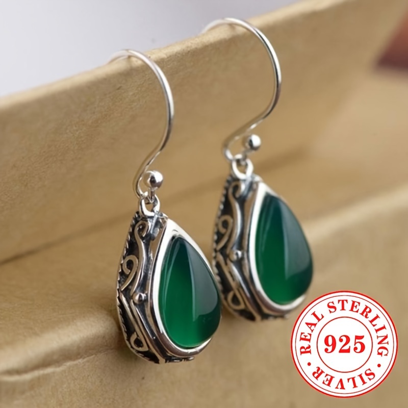 

Boucles d'oreilles en argent sterling 925 élégantes à et pendentifs avec des synthétiques vertes et rouges, de mai, thème de fête pour et les occasions spéciales - Cadeau de bijou