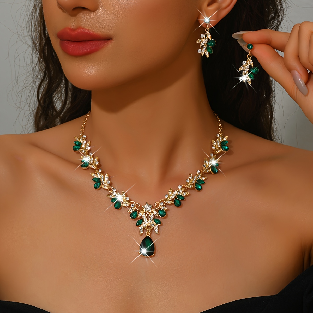 TEMU Elegante y Chic Juego de Boda para Mujer, 1 Collar y 1 Par de Aretes, Diseño de Flor con Rhinestones de Aleación , y , Adecuado para Ocasiones: