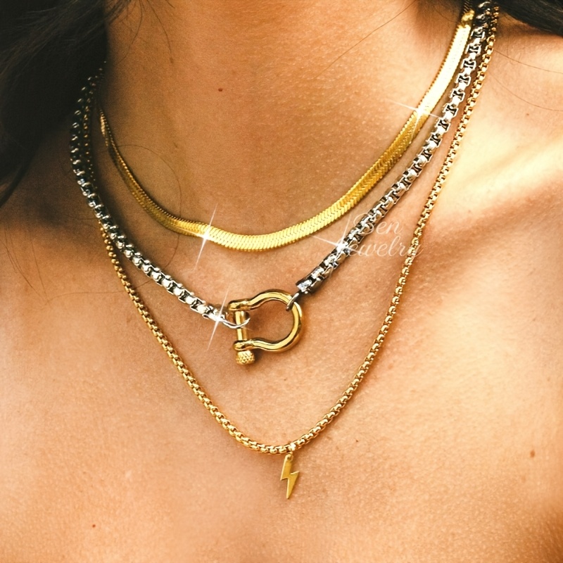 Unisex Stainless Steel Chunky Chain Necklace with Horseshoe Clasp