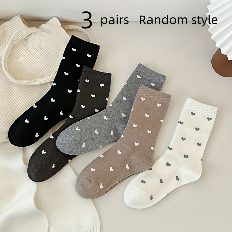 E-shop 3 Paar Zufällige Lieferung, Damen modische vielseitige Wadenhohe Socken mit Herzmuster, modische Freizeit-Wadenhohe Socken mit Herz