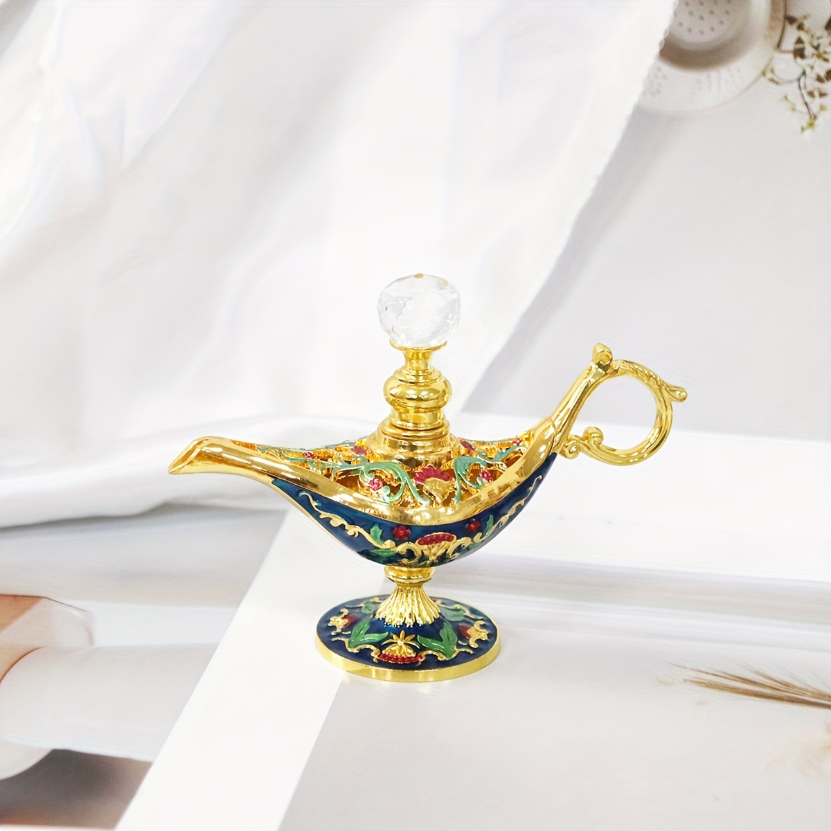 TEMU A Beautifully Designed 10ml Perfume Bottle Shaped Like An Oil Lamp, Ideal For Storing Perfumes And Essential Oils. It's Portable And Reused,