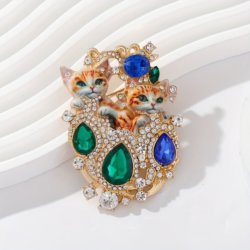 Image of A Vintage Baroque-style Cat Brooch Featuring A Design With Rhinestones, Perfect For Birthday Or Anniversary Surprises