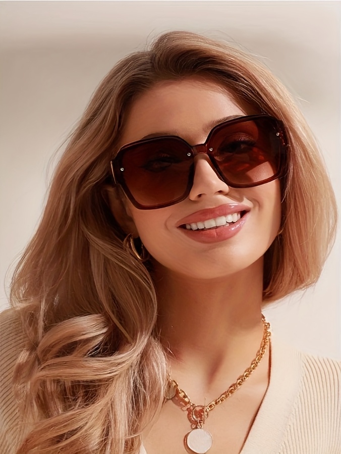 Retro Style Women'S Fashionable Everyday Brown Glasses