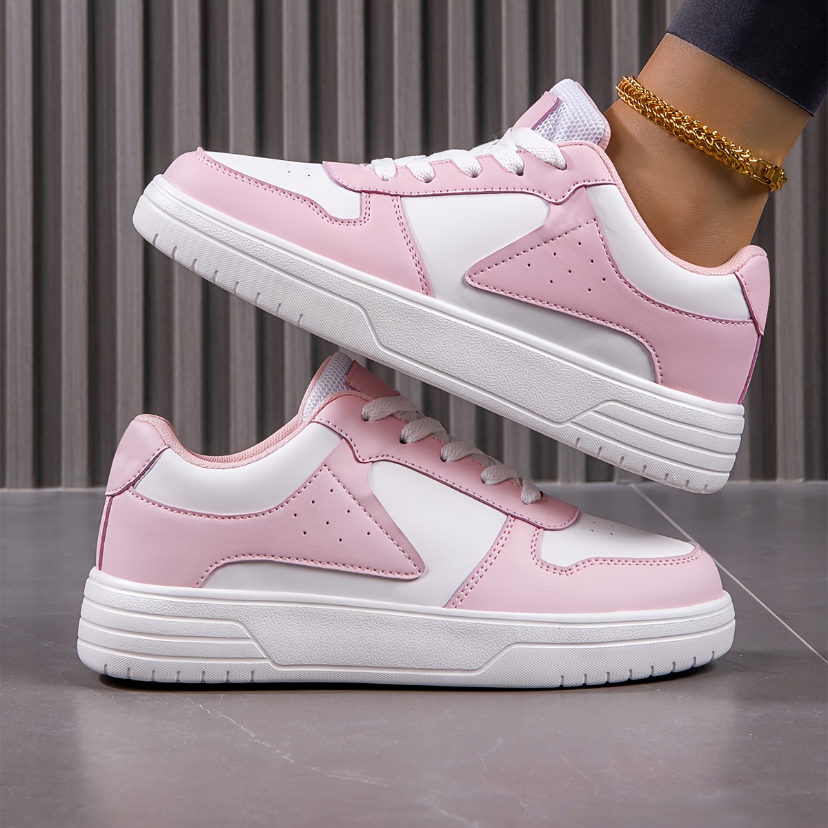 2025 new summer fashion trendy shoes lightweight versatile  display picture 1