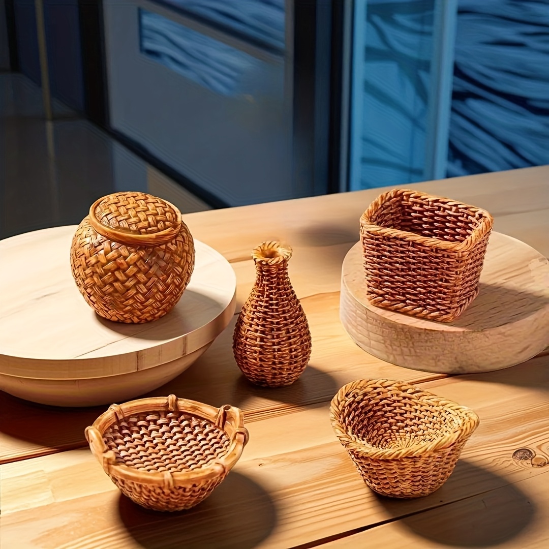 Image of 5pcs Miniature Baskets - Realistic Dollhouse Decor, Abs Resin, Olive Brown, Perfect For Micro Landscapes, Photography Props, And Holiday Party Decorations, Miniature Dollhouse Additions