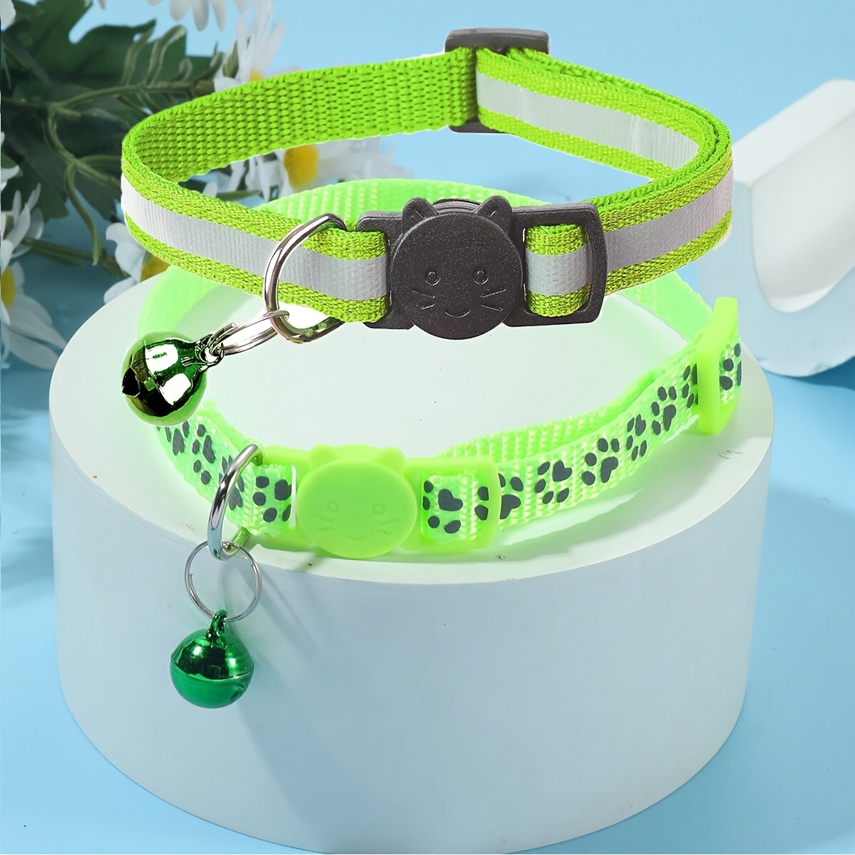 2pcs reflective pet collars light up when illuminated keep your pets   at night Product details 7