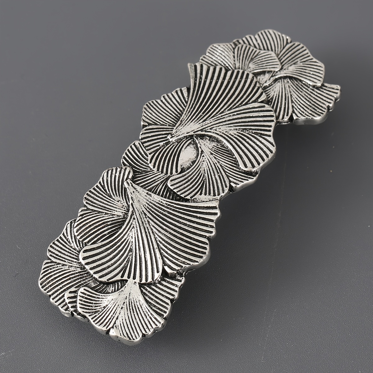 1pc Metal Vintage Maple Leaf Arrangement Pattern Spring Clip Hairpin Headwear