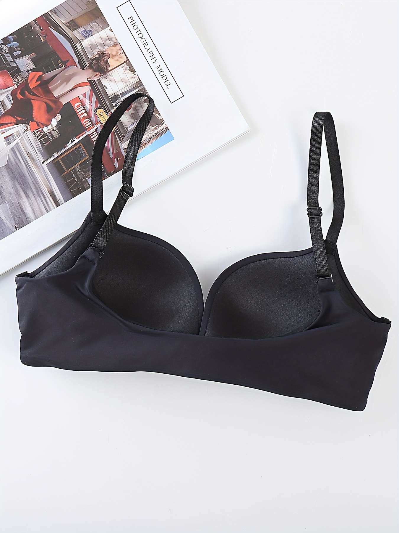 Women's Comfort Sport Bra Front Buckle Seamless Wireless Bra Lightly Padded  No Underwire Plunge Push Up Bra Bare S at  Women's Clothing store