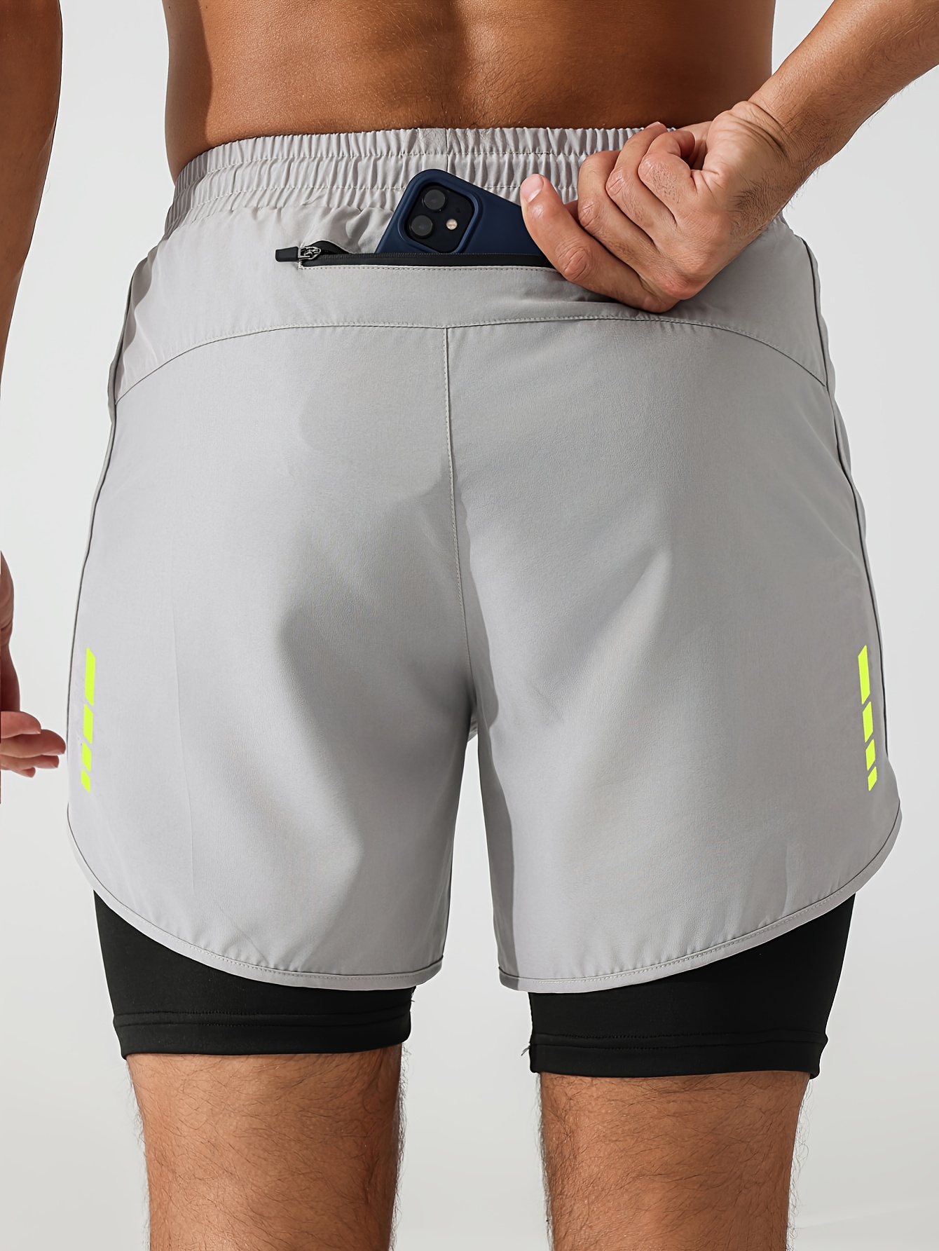 Men'S 2-In-1 Running And Fitness Shorts with a Zippered Back Pocket