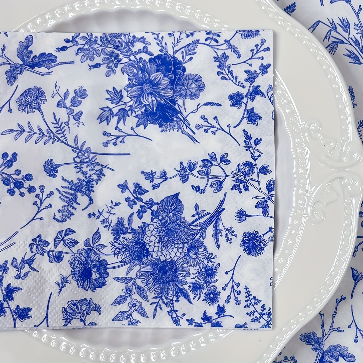 Image of 20 Sheets/set, Disposable Blue And White Porcelain Printed Napkins 10*10inch, Birthday Wedding Tea Party Restaurant Party Decorative Napkins, Wood For Halloween、christmas