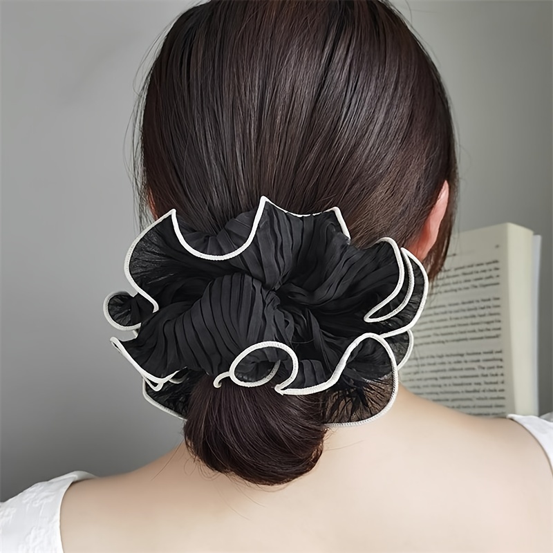

4-piece Set Chic Fabric Scrunchies Elegant Minimalist Solid Color Pleated Hair Ties For Women, Fashionable Hair Ring Elastics Suitable For Daily Wear, 14+ Age Group