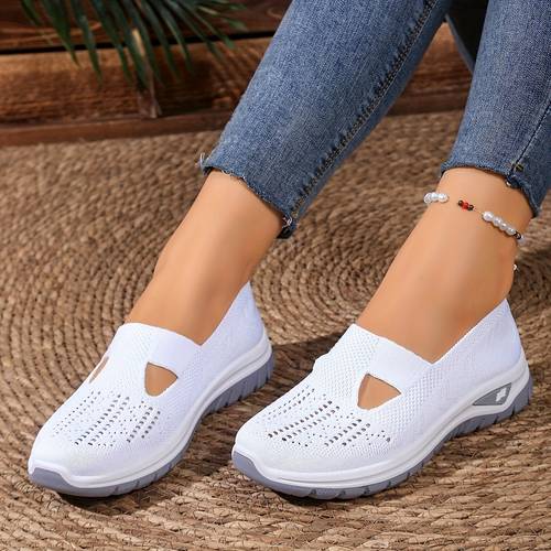 spring summer comfortable casual womens shoes breathable fabric upper solid color versatile low top soft and comfortable sole outdoor womens walking shoes fashionable and versatile ladies casual sports shoes fashion shoes