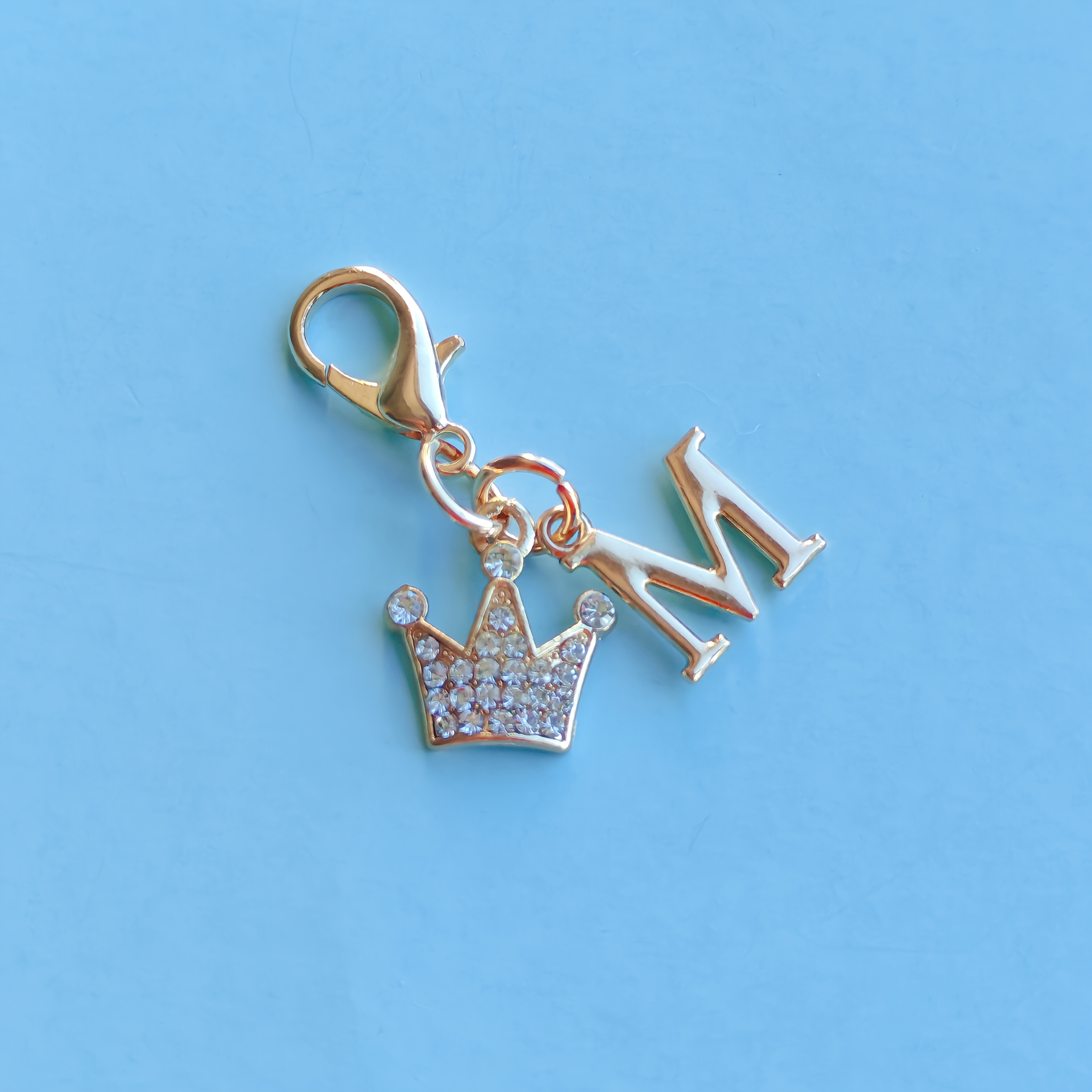TEMU 1pc Fashion Korean Style Crown Golden Letter Keychain, Inlaid With Shiny Rhinestones - Alloy English Letter Pendant, Suitable For Bags And