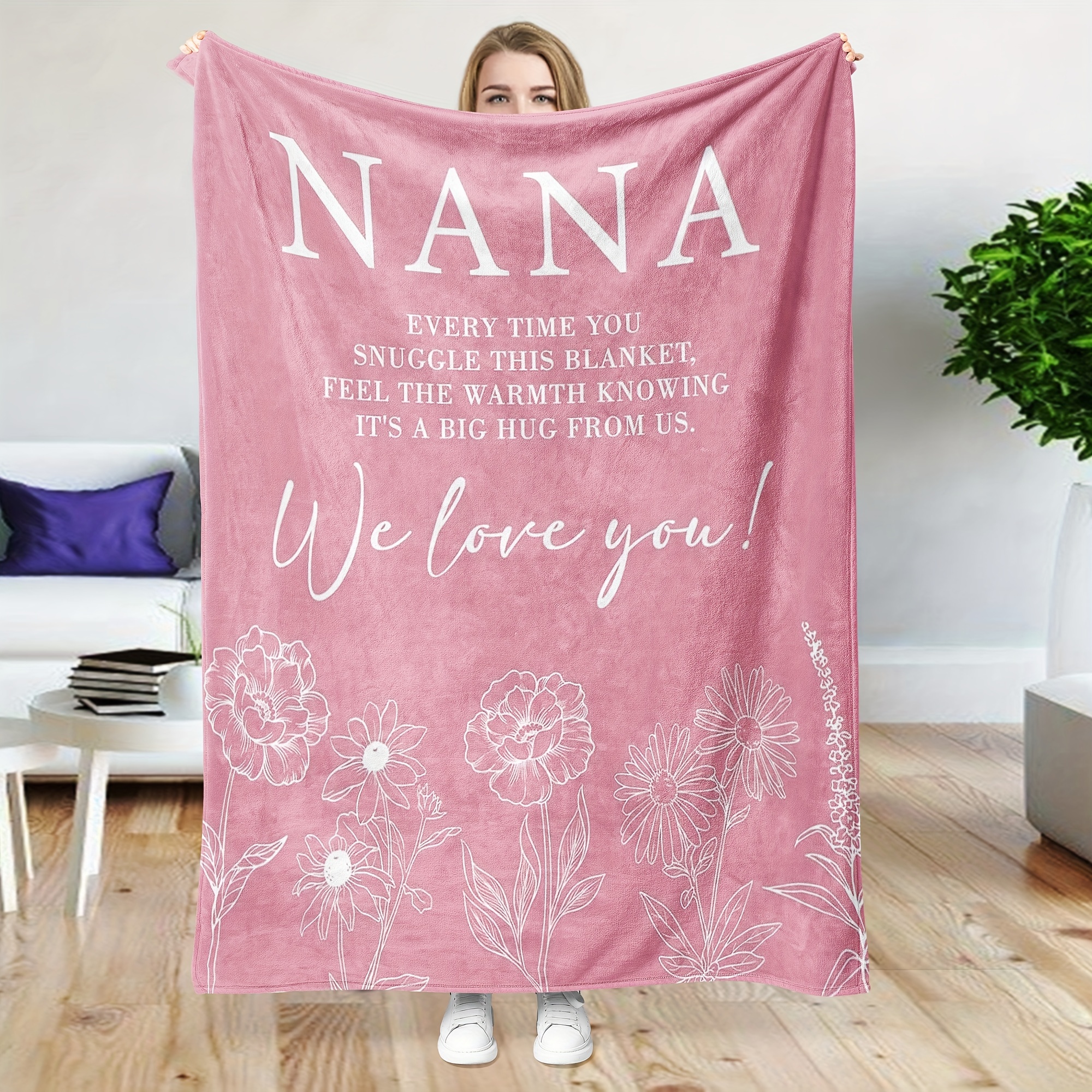 

1pc "best Ever" Pink Floral Fleece Throw Blanket 80" X 60" - Cozy, With Message From Granddaughter - Ideal For Day, Birthdays & All - Soft Polyester, Knitted , Wearable Blanket