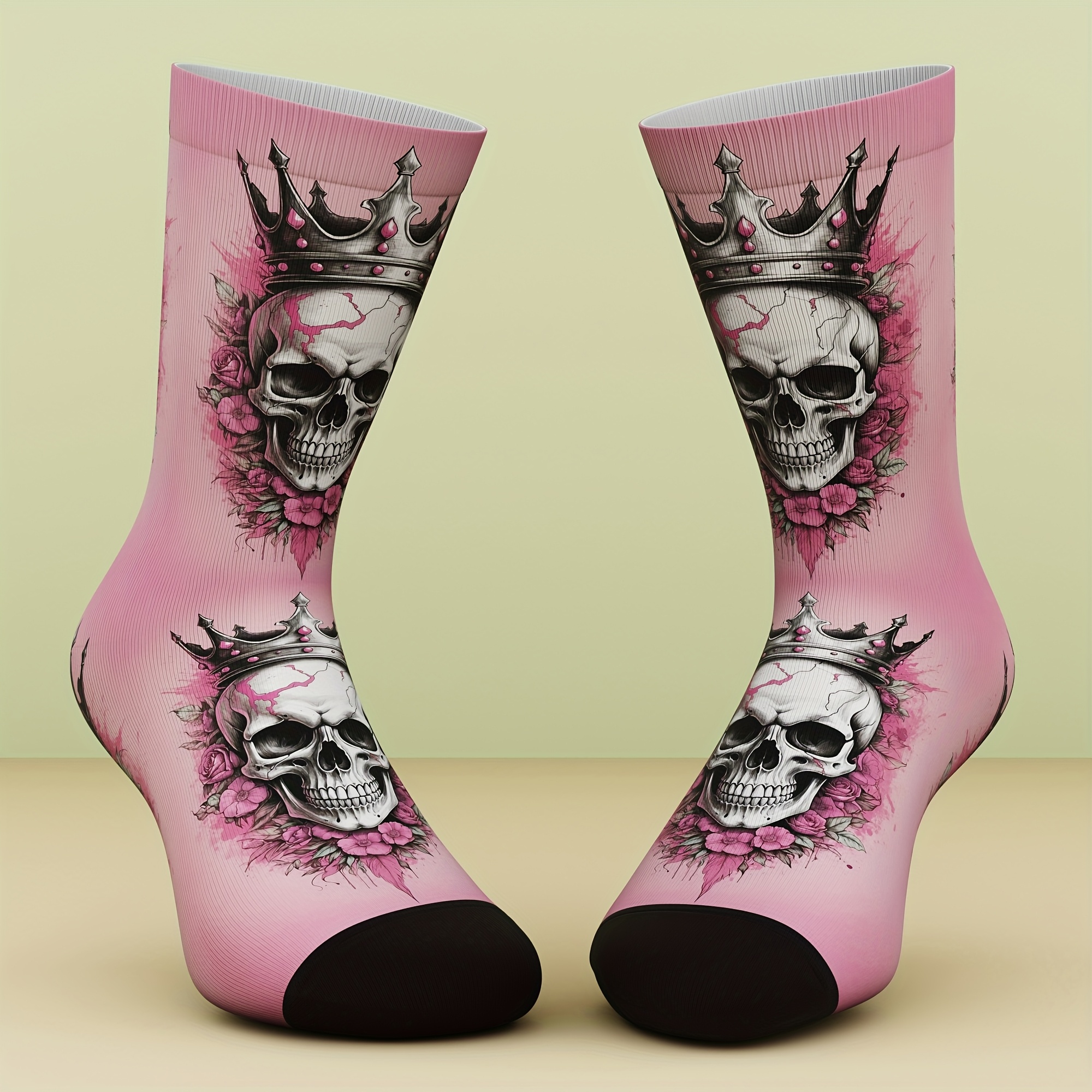 TEMU A Pair Of Unisex Socks With Crown And Skull Pattern, Fresh And Fashionable, Made Of Bamboo Fiber, Breathable, Soft And Comfortable, A Sock Gift
