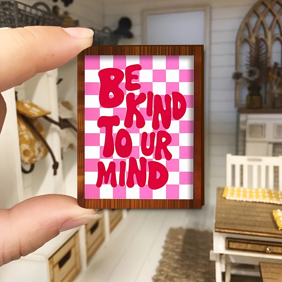 TEMU 1 Mini -layer "" Red And White Checkered Wooden Wall Art Decor, Farmhouse Style Wooden Frame Mini Sign, Suitable For Dollhouse And Fairy House