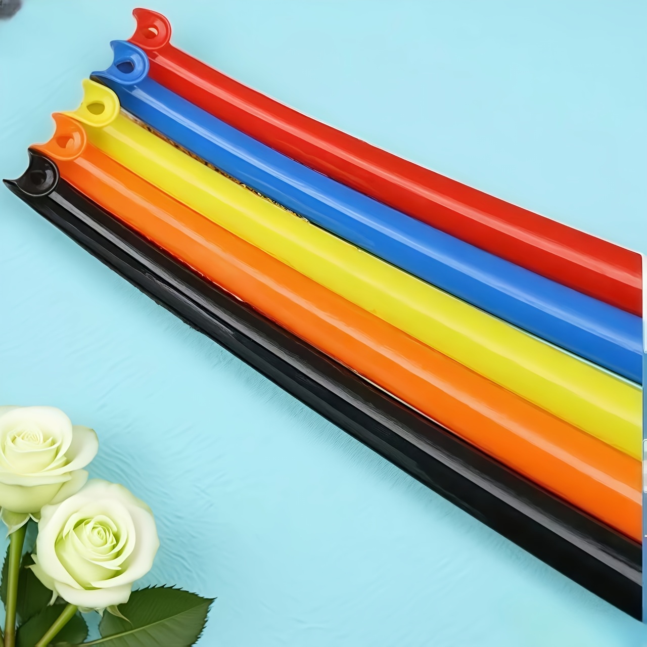 1pc/2pcs Black (Blue) Plastic Shoe Horn, No Bending Required, Lazy Slip-On Shoe Helper for Elderly and Pregnant Women, Hanging Design for Easy Storage, Essential Household Item