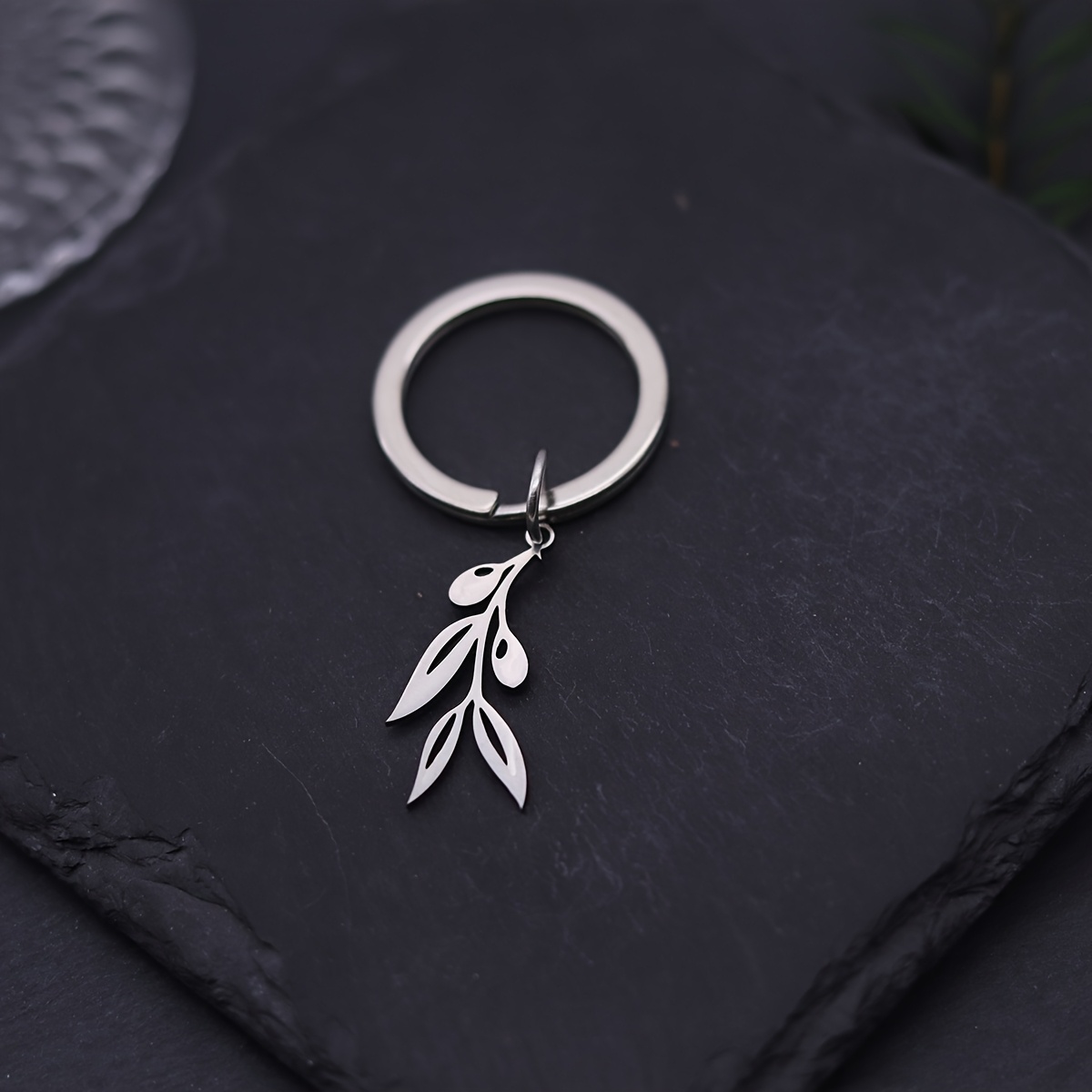 TEMU Llavero de de metal, llavero de hoja de acero inoxidable, llavero minimalista para mujer, accesorios de regalo para bolso