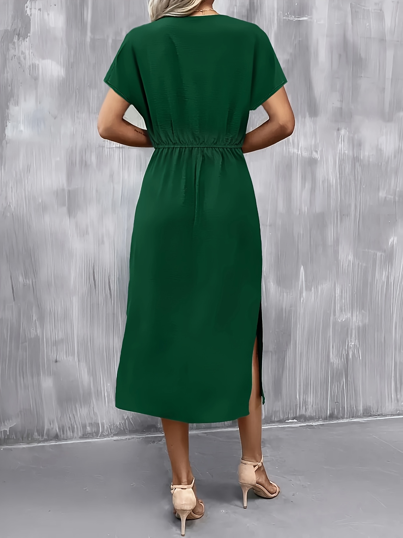 Women's Emerald Green Fitted Midi Dress Elegant Round Neck Short Sleeve  with Drawstring Waist, Machine Washable Dry Versatile for