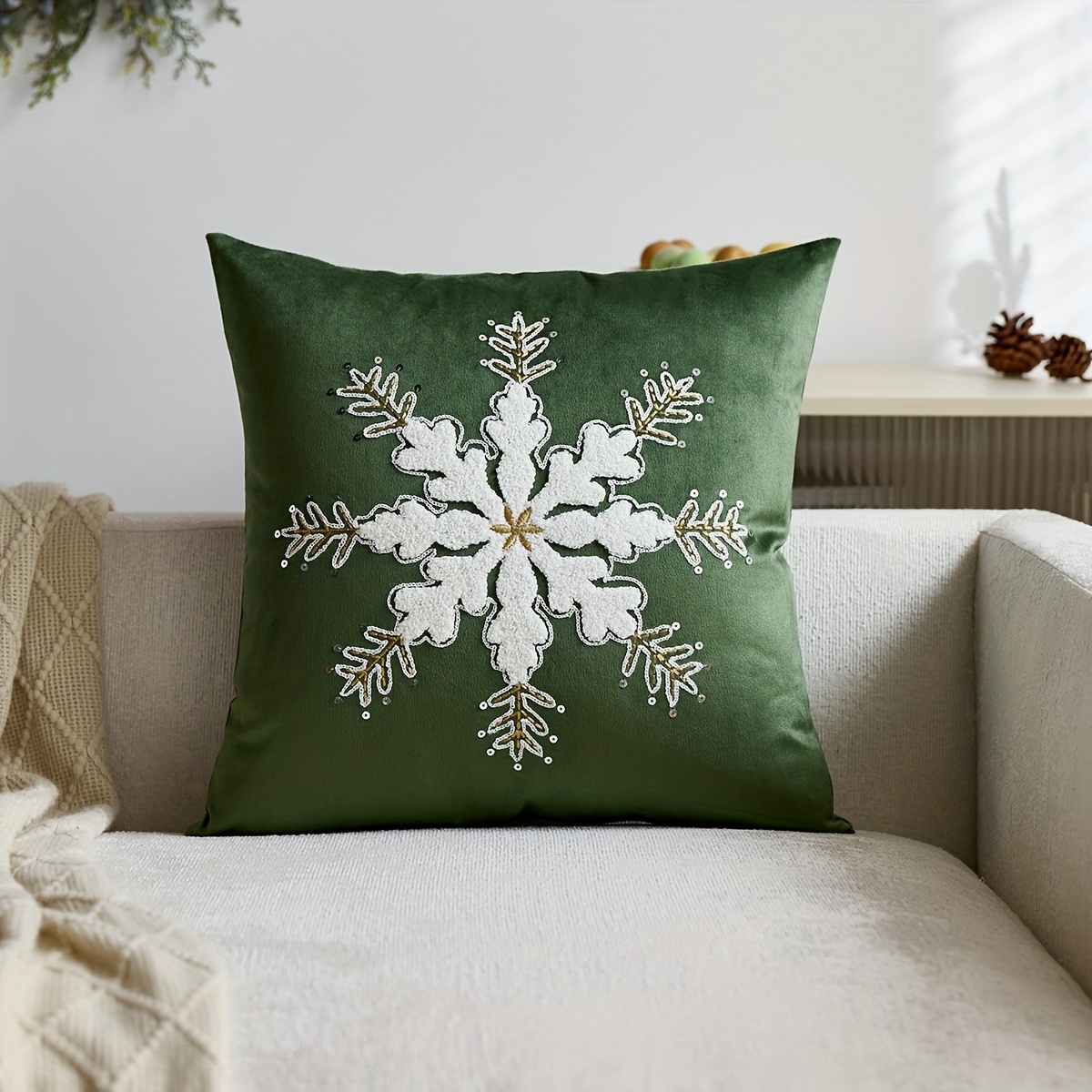 TEMU 1 pièce, Taie d'oreiller de Noël en velours, Housses de coussin décoratives avec de neige et de Noël, Broderie sur un , 17*7*17,7 pouces,