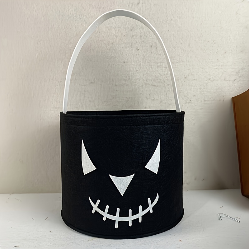 1/2pcs Halloween Thanksgiving Christmas Candy Bucket, Festive Candy Tote For Party Decoration, Portable Trick Or Treat Basket Multipack Party Supplies Party Gift Pack
