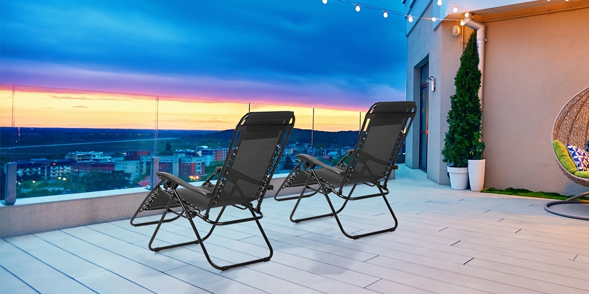 Pair of Outdoor Adjustable Lounge Chairs, Zero Gravity Recliners, Ideal for Camping And Beach Relaxation, Featuring a Cup Holder