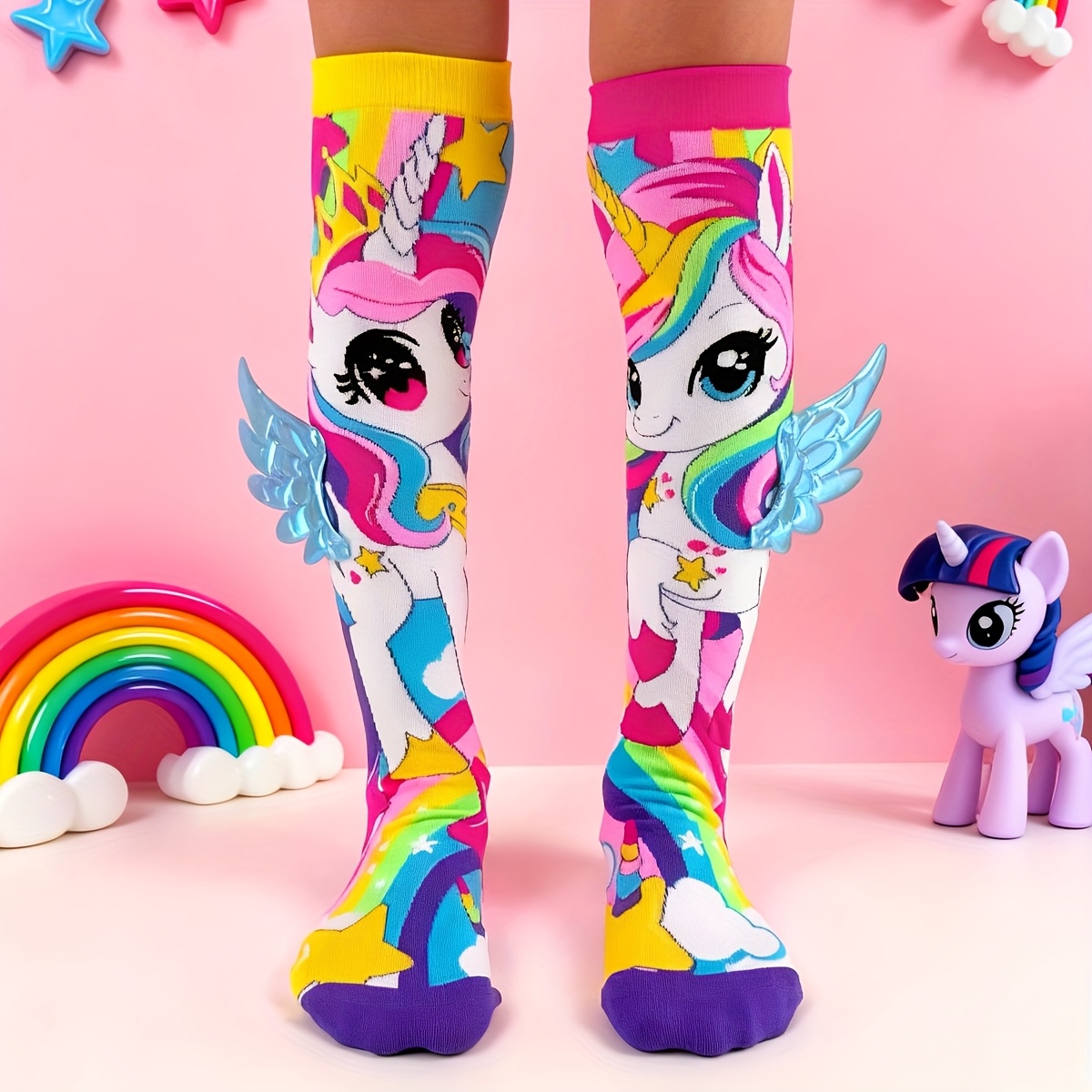 Image of A Pair Of Kid's Over-the-knee Socks With 3d Rainbow Unicorn Decorations, Suitable For Kids' Daily Wear, Festival Party Outfits And Vacation Looks In Autumn And Winter. Make Great Festival Gifts.