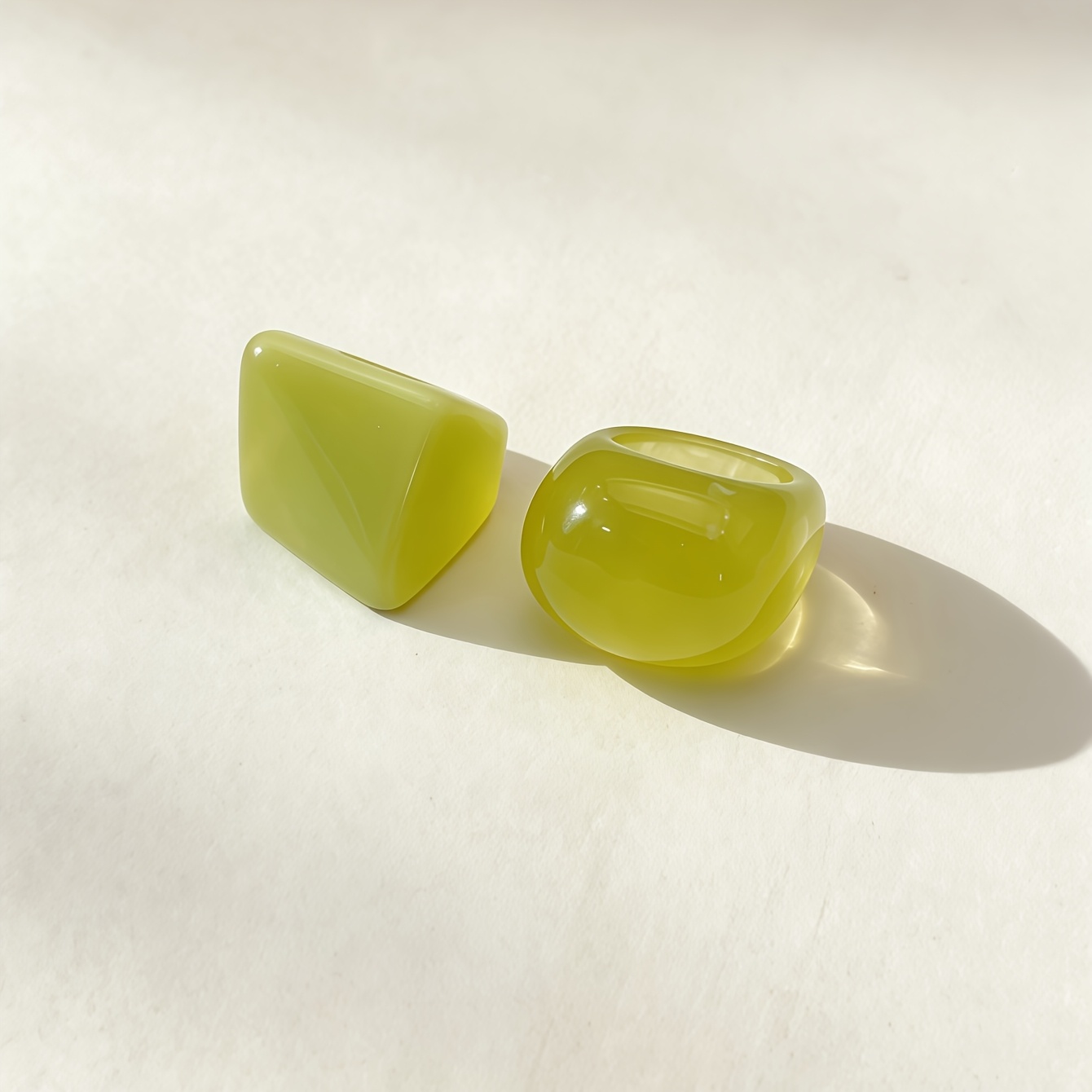 4pc Women's Glossy Green Geometry Resin Ring Set, Trendy Gift