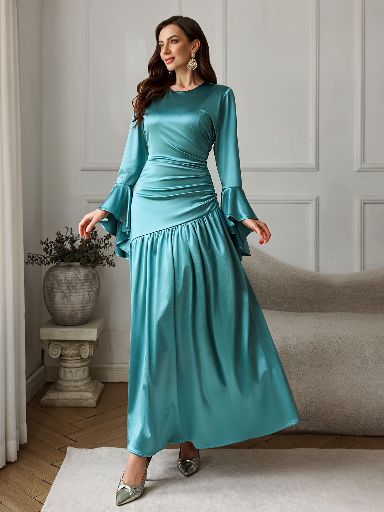 contrast flare dress Adriah Contrast Trim Fit and Flare Maxi Dress – VICI main image 0