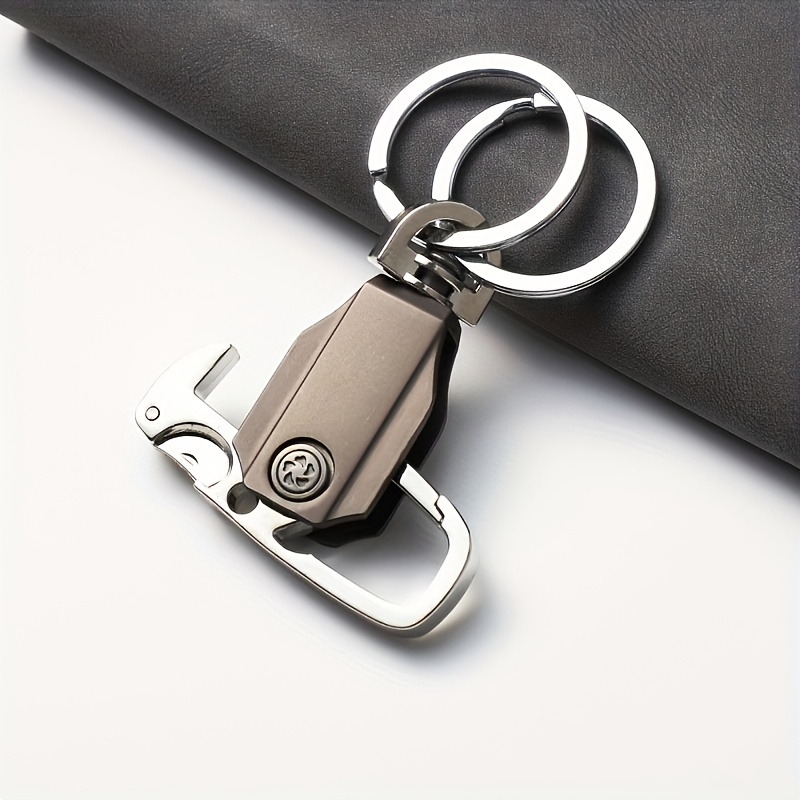 A Customizable Stainless Steel Snap Hook Keychain with Engraved Logo, Featuring Polyester Fiber, a Durable Unisex Key Ring with a Foldable Design, a Waist-hanging Car Key Holder Accessory with Self-Defined Text
