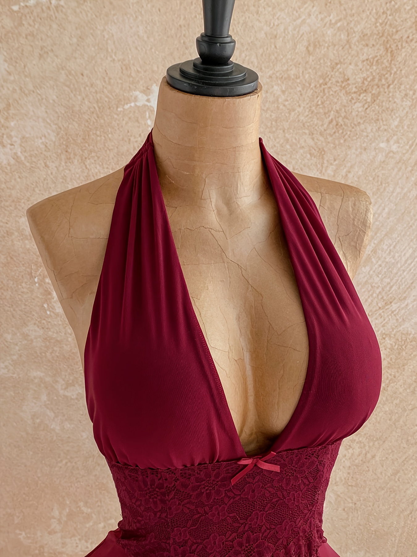new wine red lace dress a deep v neckline a halter neck - Temu Germany