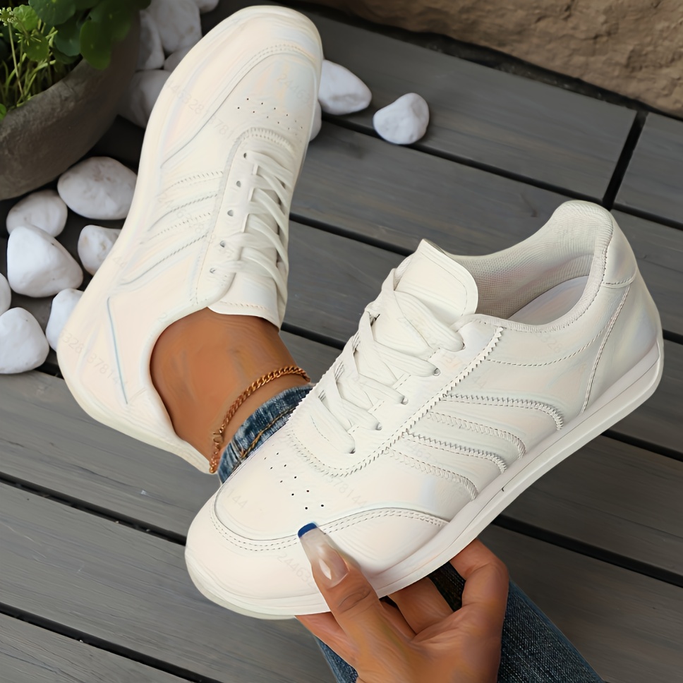 Women'S Casual Sneakers, Lightweight White Synthetic Upper with Navy Blue/Green Stripe Accents, EVA Sole Lace-Up Low-Top Design, All-Season Wear, for Daily Use, Outdoor Sports, Parties, Fitness, Beach Activities, Vacations & Holiday Gifts
