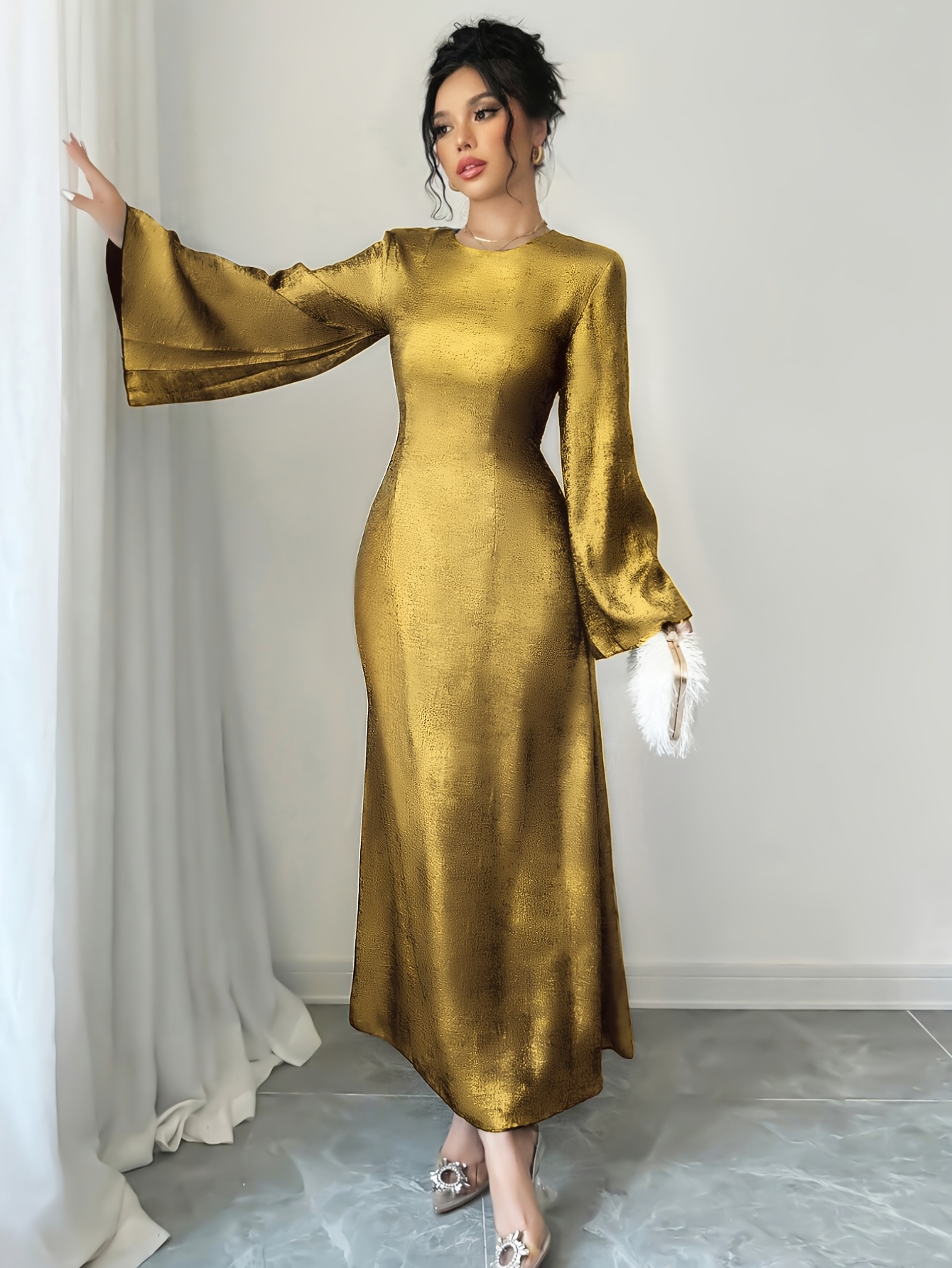 Women'S Elegant Golden Foil Long Sleeve Dress - Formal Party, New Year'S Eve, Wedding & Gala Outfit - Flared Bell Sleeves, A-Line Silhouette - Zipper Back Closure - Formal Evening Gown for Women, Special Occasion, Sophisticated Design, Highquality Finish, Stylish Formalwear, Fashion Lovers