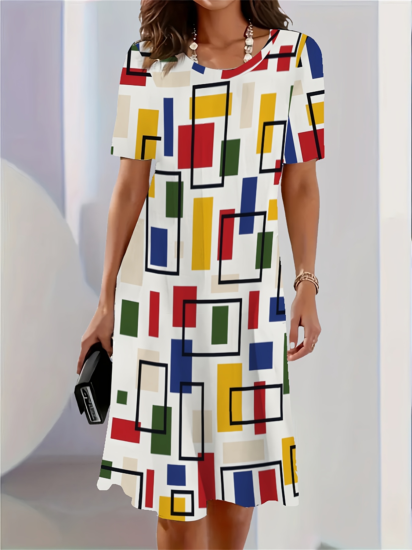 Women'S Trendy Short-Sleeve Dress with 3D Printed Round Neck And Checkered Pattern