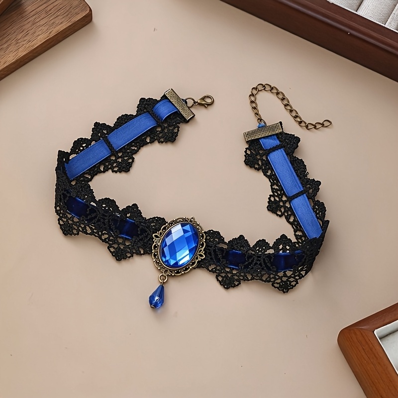 TEMU A Gothic Retro Punk Style Pendant Necklace, With Sparkling Synthetic Synthetic Zirconia, Suitable For Ethnic Style Clothing And Party Outfits