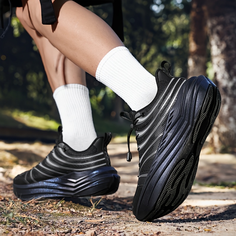 Men's Lightweight Slip-On Sneakers Suitable for Running, Hiking & Gym - Breathable Mesh Low-Top Laceless Shoes with Stability Sole, Non-Slip Traction for Indoor/Outdoor Training, Large Sizes Available for Commuting & Track Field Use