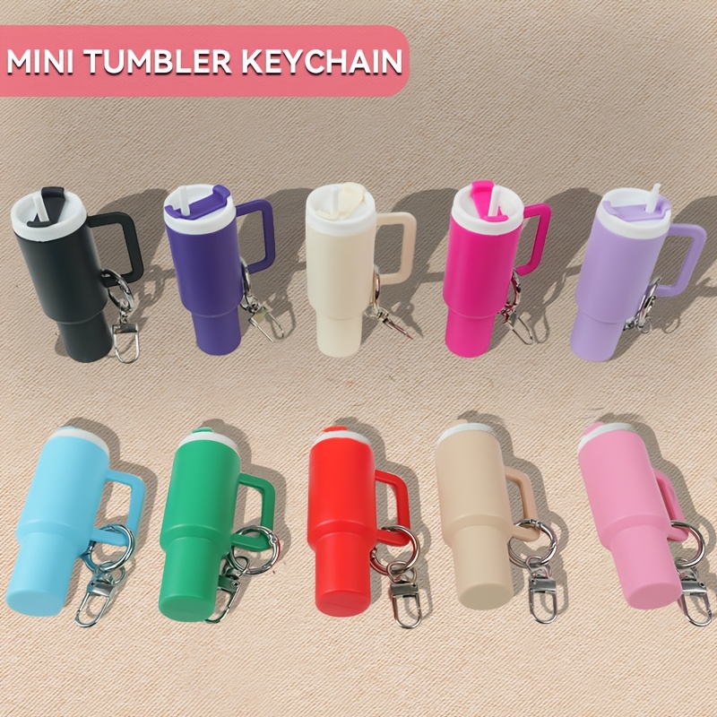 

10-pack Mini Keychains With Detachable Lipstick & Lip Gloss Storage - Fashionable, Ideal For Backpack & Car Keys, Perfect Gift & Sports Enthusiasts, Mixed Color Plastic