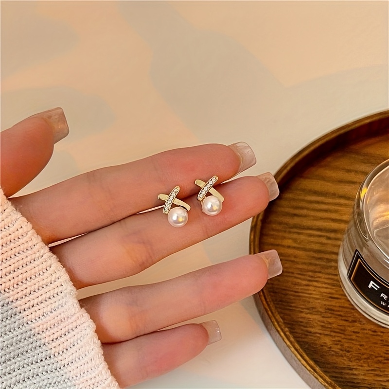Daily Wear Mini Small Elegant Micro-pave Synthetic Zirconia Stud Earrings, Date Night And Banquet Decor Earrings