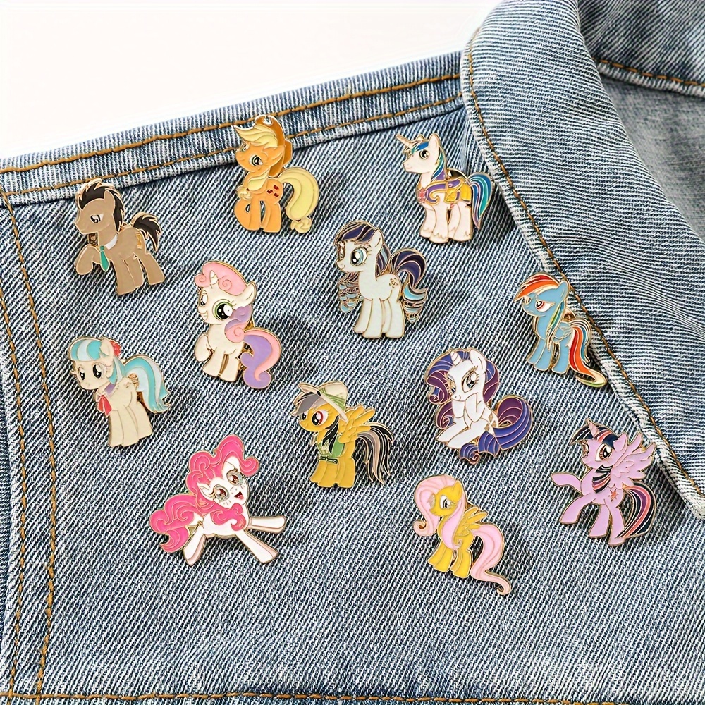 

Cute Horse Enamel Pin - Colorful Cartoon Animal Brooch For Backpacks & Clothing, Alloy Metal Badge Accessory, Perfect Gift For Friends