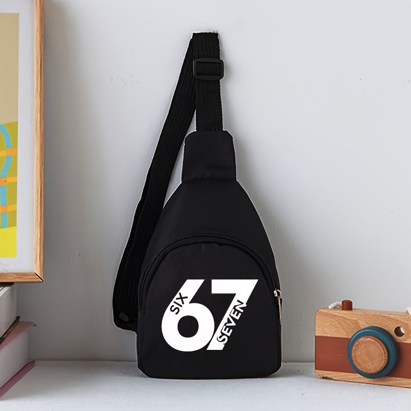 E-shop Mehrfarbige Umhängetasche mit Brustgurt, '67'-Nummer 'SIX '-Logo-Aufdruck, leichte strapazierfähige Handgepäcktasche, tragbare