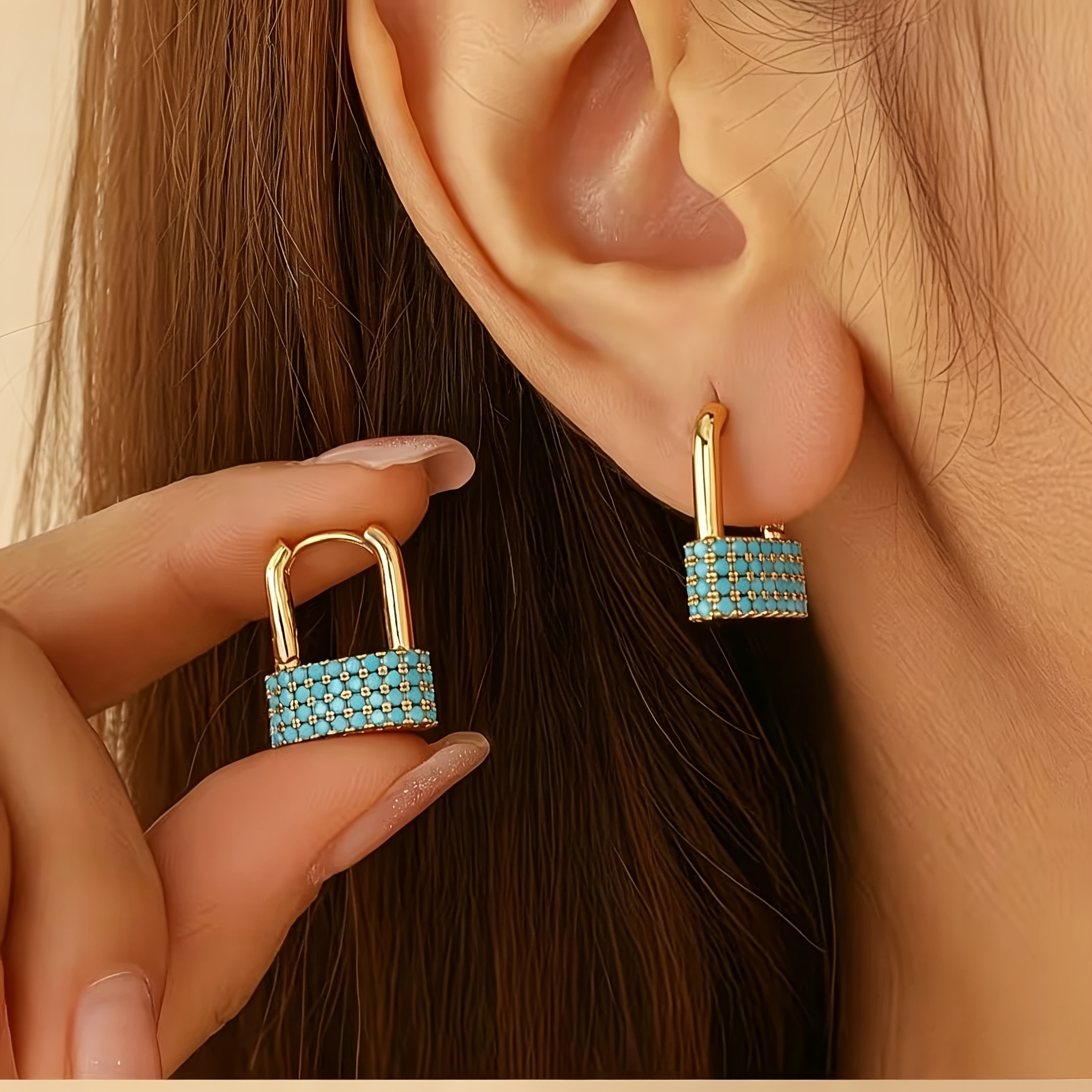 TEMU Nouvelles boucles d'oreilles à verrouillage de U avec bleue de luxe, design polyvalent, bijoux d'oreille pour femmes